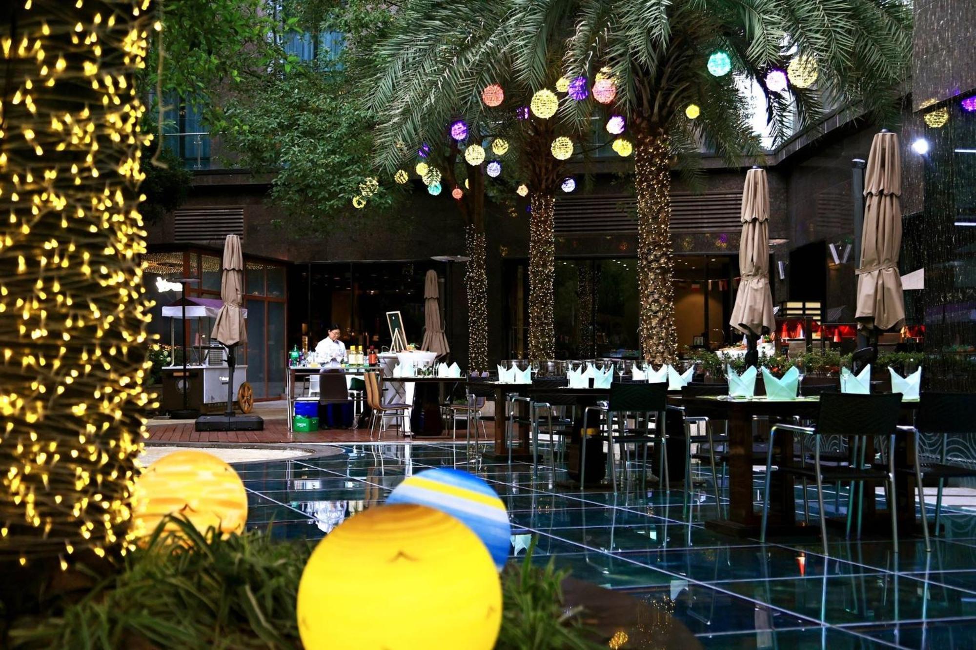 Crowne Plaza Chengdu West By Ihg Hotel Exterior photo